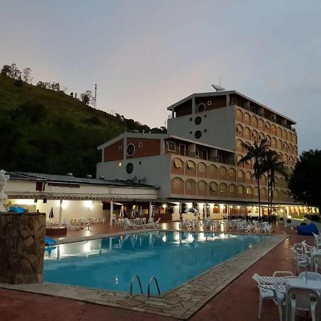 Agradavel Flat - Cavalinho Branco - Aguas De Lindoia Lejlighed Eksteriør billede