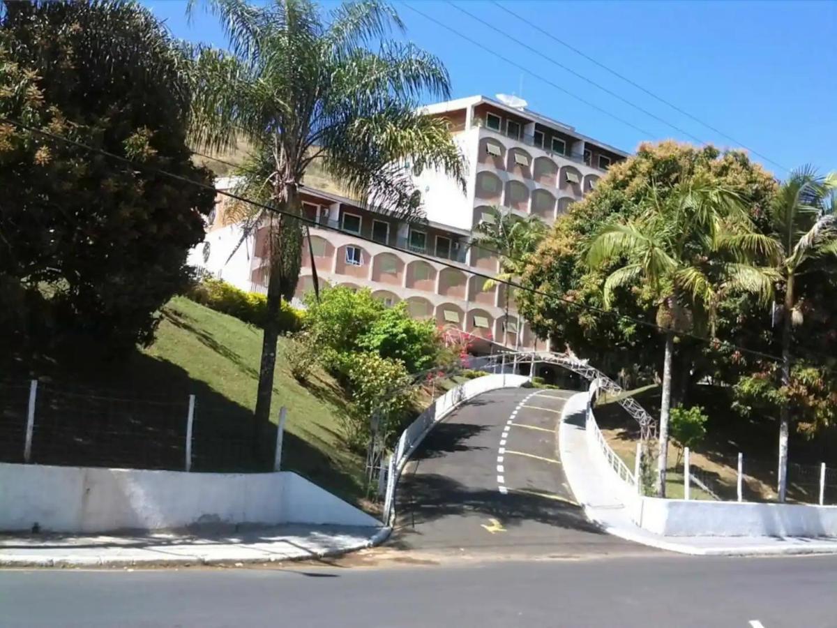 Agradavel Flat - Cavalinho Branco - Aguas De Lindoia Lejlighed Eksteriør billede