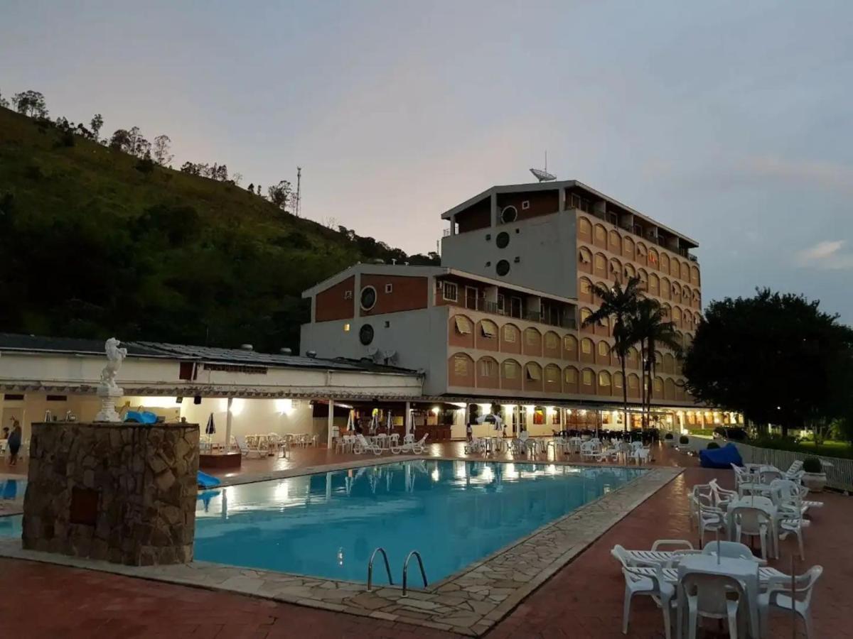 Agradavel Flat - Cavalinho Branco - Aguas De Lindoia Lejlighed Eksteriør billede